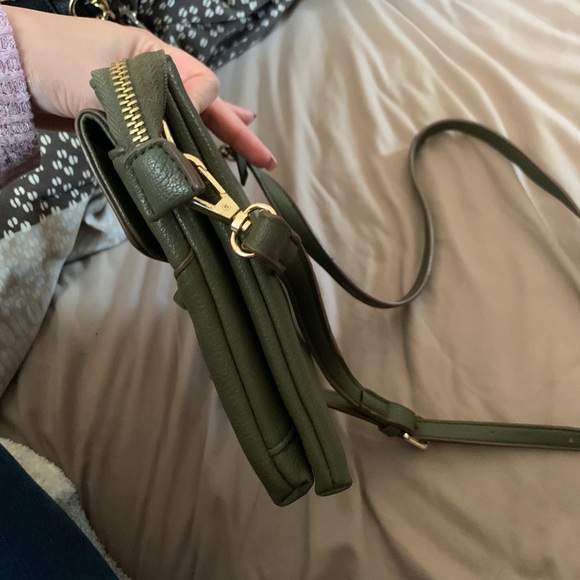 Army Green Charming Charlie Cross body - Picture 4 of 4